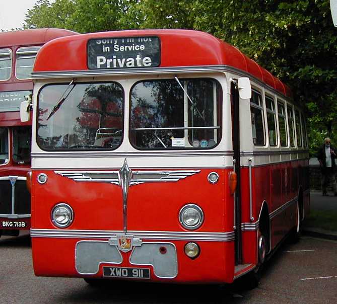 Hills Leyland Leopard L1 Burlingham XWO911